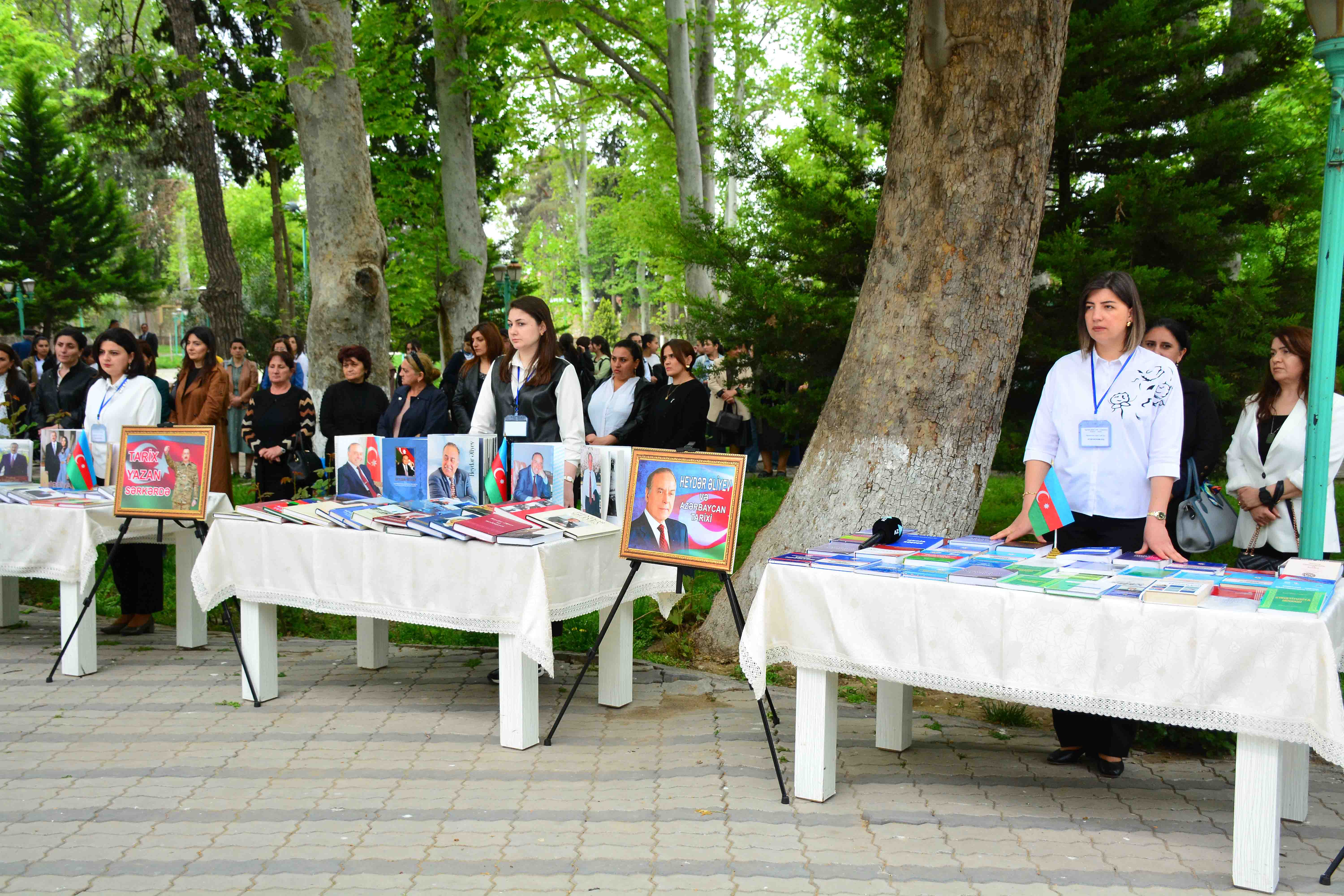 1. Kitab bayrami.JPG