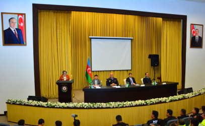 Ağstafada “Ümumtəhsil məktəblərində şagird davranış qaydaları, Dini radikalizm, erkən nikahlar və narkomaniyaya qarşı mübarizə” mövzusunda maarifləndirici tədbir keçirilib