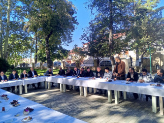 Seymur Orucov  növbəti dəfə qazilərlə görüş keçirib