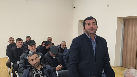 Seymur Orucov Ağstafanın Sadıqlı kəndində növbəti dəfə vətəndaşları dinləyib