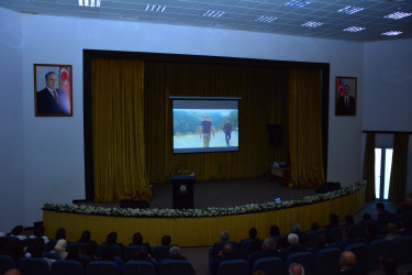 Ağstafada 20 Sentyabr – Dövlət Suverenliyi Günü münasibəti ilə “Müstəqilliyimiz əbədidir, daimidir, dönməzdir” mövzusunda ümumrayon tədbiri keçirilib