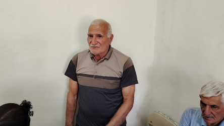 Seymur Orucov Ağstafanın Qarayazı qəsəbəsində növbəti dəfə səyyar qəbul keçirib