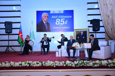 Ağstafada Yeni Azərbaycan Partiyasının veteranı Akif Abbasovun anadan olmasının 85 illik yubileyi qeyd olunub