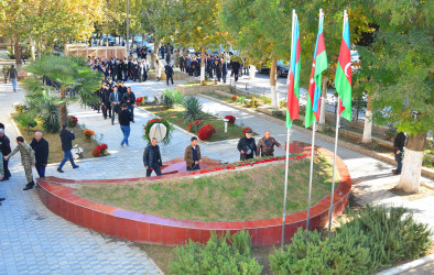 8 Noyabr Zəfər Günündə Ağstafa şəhərində Şəhidlər Memorial Abidə Kompleksi ziyarət olunub, şəhidlərimizin əziz xatirəsi dərin ehtiramla yad edilib