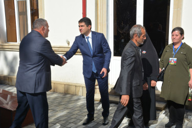 Ağstafa şəhərində “Şəhid” Memorial Abidə Kompleksi ziyarət olunub, şəhidlərimizin xatirəsi dərin ehtiramla anılıb.