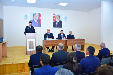 Ağstafada “Uşaq hüquqları” aylığı çərçivəsində “Ümumtəhsil məktəblərində şagird davranış qaydaları, Dini radikalizm, erkən nikahlar,  narkomaniyaya qarşı mübarizə və məişət zorakılığı” mövzusunda maarifləndirici tədbirlər davam etdirilir