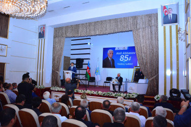 Ağstafada Yeni Azərbaycan Partiyasının veteranı Akif Abbasovun anadan olmasının 85 illik yubileyi qeyd olunub