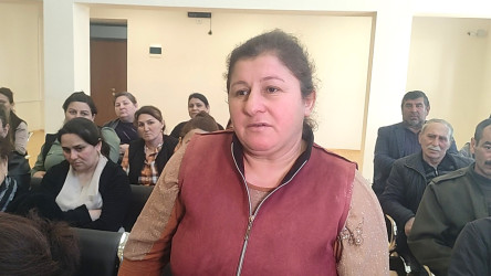 Ağstafa RİH başçısı Muğanlı kəndində vətəndaşların növbəti səyyar qəbulunu keçirib