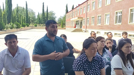 Ağstafada vətəndaşların növbəti səyyar qəbulu Köçəsgər kənd yaşayış məntəqəsində keçirilib