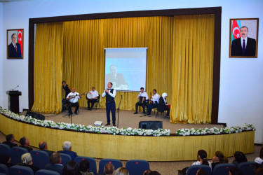 Ağstafada Ulu Öndərin 102-ci ildönümünə həsr olunmuş “Konstitusiyamızın yaranmasında Ümummilli Lider Heydər Əliyevin rolu” mövzusunda ümumrayon tədbiri keçirilib