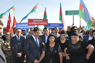 Böyük Kəsik kəndindən olan şəhidimiz, gizir Seyfəddin Mahmud oğlu Muradov izdihamla dəfn olunub