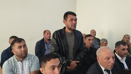 Vətəndaşların növbəti səyyar qəbulu Göycəli kəndində keçirilib