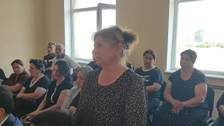 Düzqışlaq kəndində növbəti səyyar qəbul keçirilib