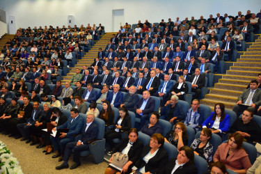 Ağstafada 20 Sentyabr – Dövlət Suverenliyi Günü münasibəti ilə “Müstəqilliyimiz əbədidir, daimidir, dönməzdir” mövzusunda ümumrayon tədbiri keçirilib