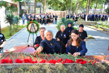 27 Sentyabr – Anım Günündə Ağstafada Şəhidlər Memorial Abidə Kompleksi ziyarət olunub