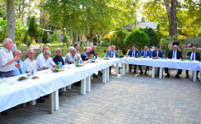 Seymur Orucov növbəti dəfə rayon ağsaqqalları ilə görüş keçirib