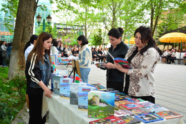 2025-ci il ölkəmizdə “Konstitusiya və Suverenlik İli” çərçivəsində Ağstafada Kitab bayramı keçirilib
