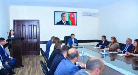 Ağstafada “Heydər Əliyev və dövlət gənclər siyasəti” mövzusunda dəyirmi masa keçirilib