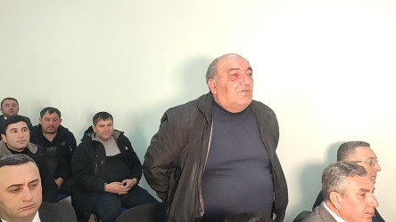 Seymur Orucov vətəndaşların növbəti səyyar qəbulunu Göycəli kəndində keçirib