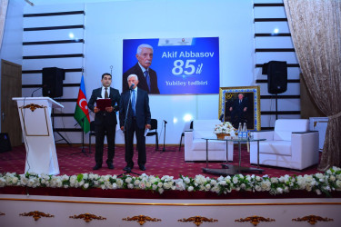 Ağstafada Yeni Azərbaycan Partiyasının veteranı Akif Abbasovun anadan olmasının 85 illik yubileyi qeyd olunub