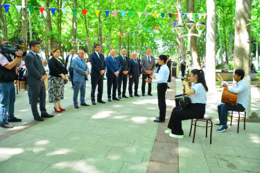 Ağstafada “Fırçaların dili ilə Bütöv Azərbaycan” mövzusunda rəsm sərgisi təşkil olunub