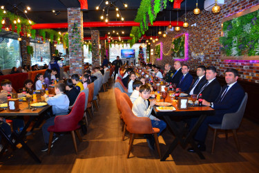 Seymur Orucov qarşıdan gələn yeni il ərəfəsində ağstafalı şəhidlərimizin və qazilərimizin övladları ilə növbəti görüşünü keçirib