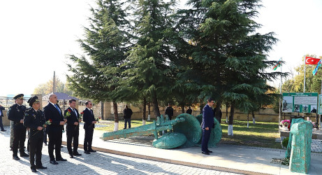 Zəfər Gününün beşinci ildönümü ərəfəsində Ağstafada da şəhidlərimizin xatirəsi dərin ehtiramla yad olunur