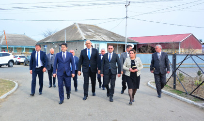 Ağstafanın Gürcüstanla həmsərhəd yaşayış məntəqələrindən olan Böyük Kəsik kəndində vətəndaşların növbəti səyyar qəbulu keçirilib