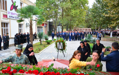 27 Sentyabr – Anım Günündə Ağstafada Şəhidlər Memorial Abidə Kompleksi ziyarət olunub