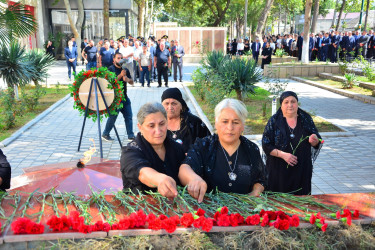 27 Sentyabr – Anım Günündə Ağstafada Şəhidlər Memorial Abidə Kompleksi ziyarət olunub