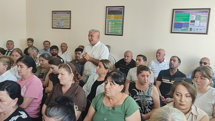 Vurğun qəsəbəsində səyyar görüş keçirildi