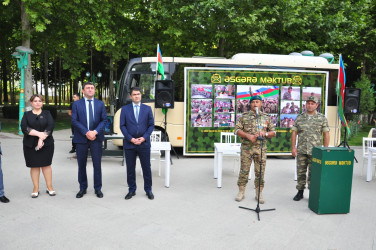 Müdafiə Nazirliyi Gəncə Qarnizonu İdeoloji və Mədəniyyət Mərkəzi tərəfindən "Əsgərə məktub" layihəsi çərçivəsində növbəti tədbir Ağstafada keçirilib.