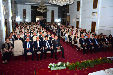 Ağstafada dahi bəstəkar Üzeyir Hacıbəylinin 140 illiyi münasibəti ilə "O olmasın, bu olsun" musiqili komediya tamaşası nümayiş etdirilib