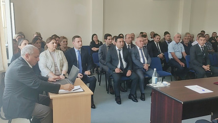 Vətəndaşların növbəti səyyar qəbulu Qıraq Kəsəmən kəndində keçirilib