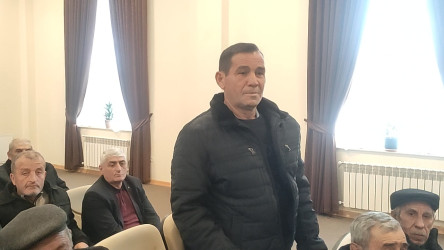 Seymur Orucov vətəndaşların növbəti səyyar qəbulunu Həsənsu kənd yaşayış məntəqəsində keçirib