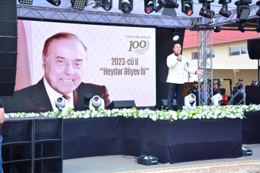 Ağstafada Ümummilli Lider Heydər Əliyevin 100 illik yubileyinə həsr olunmuş möhtəşəm konsert təşkil olunub.