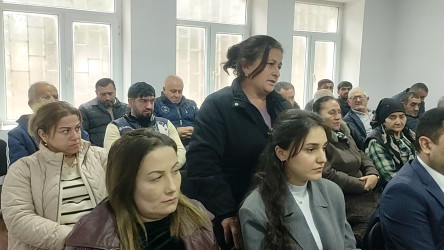 Ağstafada vətəndaşların səyyar qəbulunun növbəti ünvanı Poylu qəsəbəsi olub