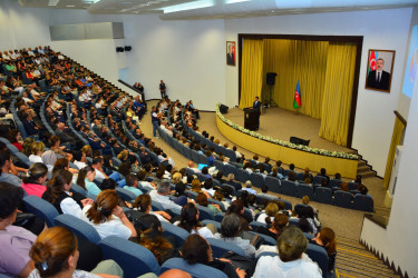 Ağstafada “Şəhərsalma və Memarlıq İli” çərçivəsində "20 sentyabr Dövlət Suverenliyi Günü"nə həsr olunmuş "Suvernenlik-dövlətimizin təməli, memarlıq və gələcəyimizin imzasıdır!" mövzusunda tədbir keçirilib.
