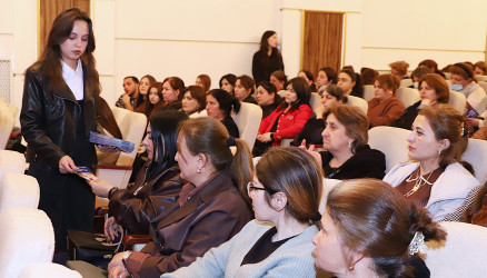 Ağstafada “Himayədar ailə qayğı modeli” mövzusunda ictimai dinləmə keçirilib