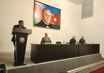 “Su ehtiyatlarından səmərəli istifadənin təmin edilməsi” mövzusunda Ağstafa RİH başçısı aparatının inzibati binasında maarifləndirici tədbir keçirilib