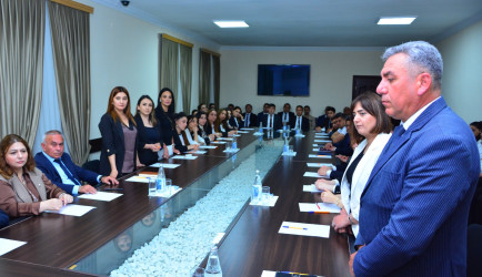 Ağstafada “Heydər Əliyev və dövlət gənclər siyasəti” mövzusunda dəyirmi masa keçirilib