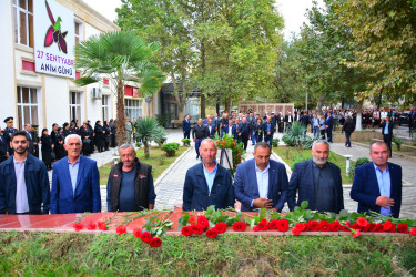 27 Sentyabr – Anım Günündə Ağstafada Şəhidlər Memorial Abidə Kompleksi ziyarət olunub