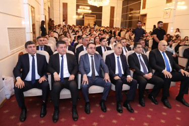 Ağstafada Ulu Öndər Heydər Əliyevin anadan olmasının 103 illiyinə həsr olunmuş “Vətənə, xalqa həsr olunan ömür” adlı ədəbi-bədii tədbir keçirilib