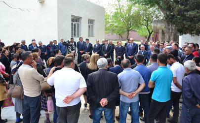 Ağstafa Rayon İcra Hakimiyyətinin başçısı Seymur Orucov Poylu kəndində vətəndaşların növbəti səyyar qəbulunu keçirib