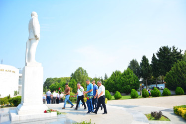 Ağstafada Yeni Azərbaycan Partiyasının veteranı Akif Abbasovun anadan olmasının 85 illik yubileyi qeyd olunub