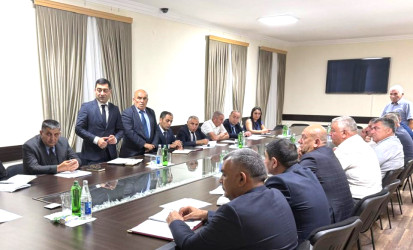 Ölkəmizin kənd təsərrüfatı, balıqçılıq və akvakultura sahələrinin inkişafına dair Dövlət Proqramının icrası ilə bağlı ağstafalı sahibkarlarla növbəti görüş keçirilib