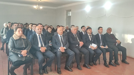 Seymur Orucov Pirili kəndində növbəti dəfə vətəndaşları dinləyib