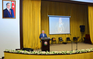 Görkəmli şair, publisist Nüsrət Kəsəmənlinin 80 illik yubileyi doğma Ağstafa rayonunda qeyd olunub