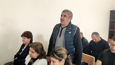 Ağstafanın Dağ Kəsəmən kəndində vətəndaşların növbəti səyyar qəbulu təşkil olunub