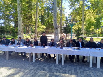 Seymur Orucov  növbəti dəfə qazilərlə görüş keçirib